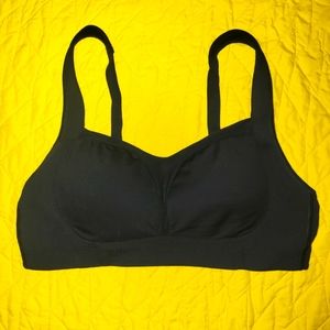 Lululemon sports bra 38C